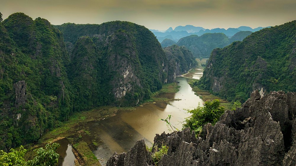 The view from Mua cave in Ninh Binh 