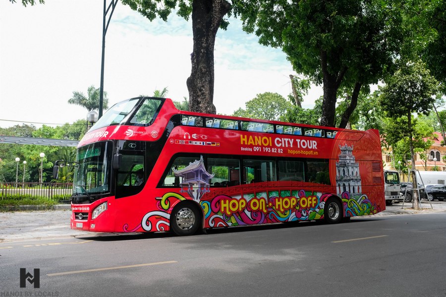 Hanoi sightseeing bus 