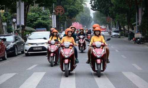 Hanoi Motorbike Street Foodier Tour [1 Motorbike/1 pax]