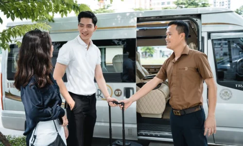 [Private car] transfer Hanoi to Halong Bay from 70$