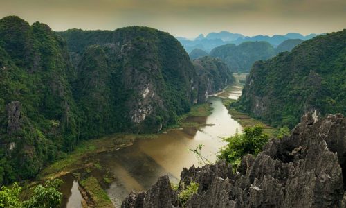 Hoa Lu – Tam Coc – Mua Cave, full day tour from Hanoi [Small group]