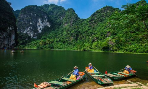 Hoa Lu – Tam Coc – Mua Cave, full day tour from Hanoi [Small group]