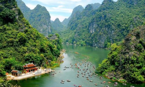 Hoa Lu – Trang An – Mua Cave – Ninh Binh day tour from Hanoi [Small group]
