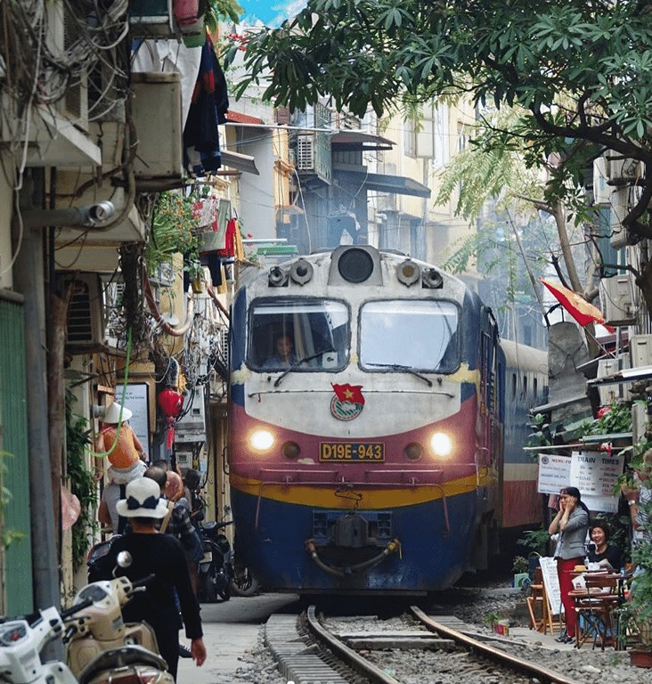 Unique Hanoi train street 