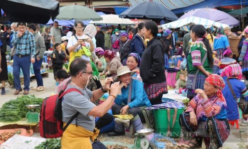 Tour to sapa from Hanoi: SAPA – BAC HA – HANOI  2 days – 1 night