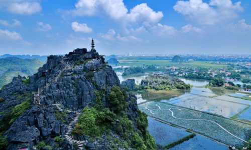 Tam Coc Ninh Binh tour : 2 days 1 night [ Tam Coc- Thung Nham- Hoa Lu]