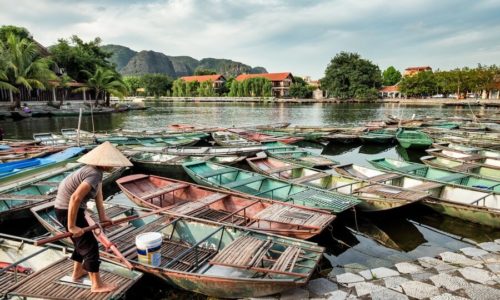 Tam Coc Ninh Binh tour : 2 days 1 night [ Tam Coc- Thung Nham- Hoa Lu]