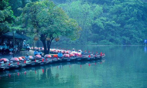 [Ninh binh tour] 1 day : Bich Dong – Local Farmer’s House – Cycling –  Trang An