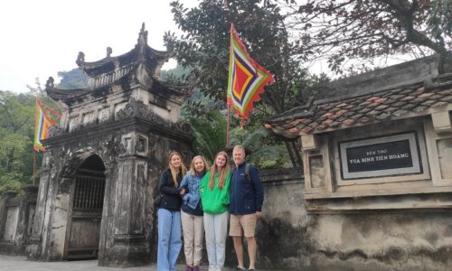 Ninh binh day trip from Hanoi [Tam Coc – Local Farmer’s House – Cycling –  Hoa Lu]