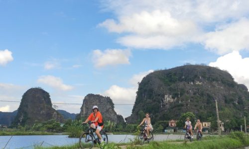 Ninh binh day trip from Hanoi [Tam Coc – Local Farmer’s House – Cycling –  Hoa Lu]
