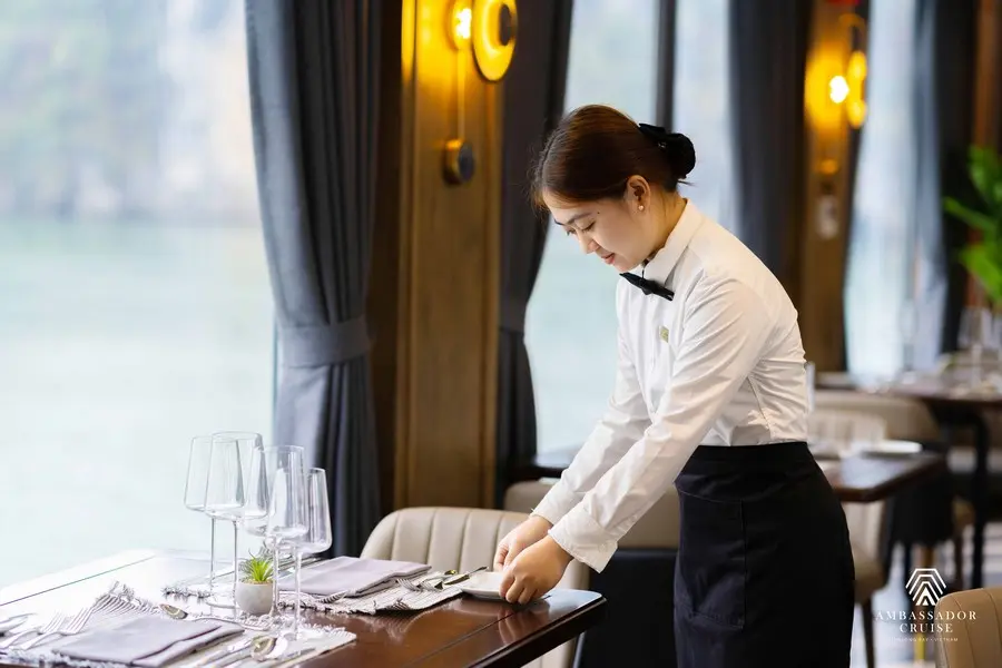 Halong Bay Luxury Day Cruises 14
