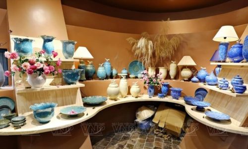 Hanoi city tour FULL DAY for small group (limousine transfer)