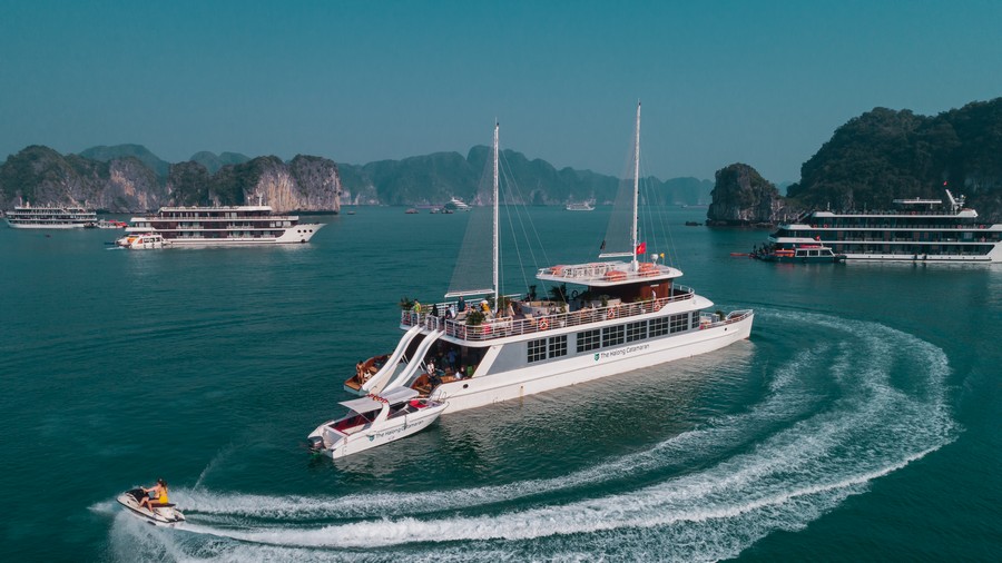 Top #5 One-Day Halong Bay Tours on 5-Star Cruises