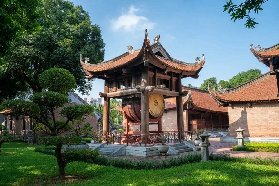 Temple of literature Hanoi
