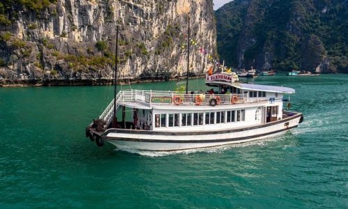 [6-HOUR] HALONG BAY CRUISE, DEPARTING FROM HALONG CITY
