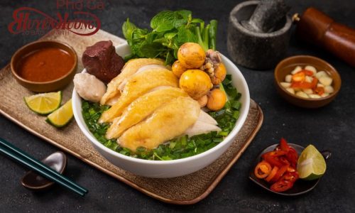 Best Pho in Hanoi Old Quarter (Pho Ga, Pho Bo, Pho Chay)