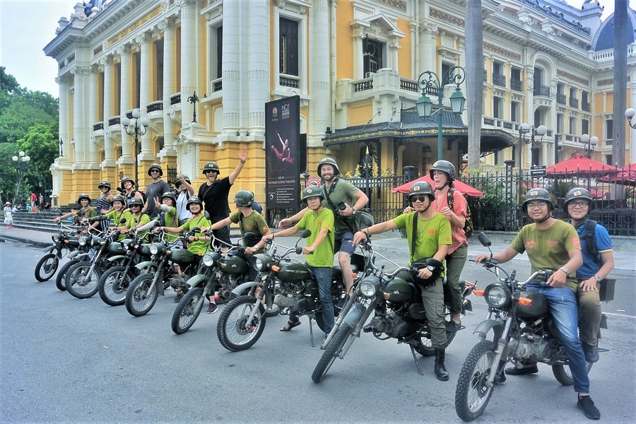 City Tour Hanoi By Motorbike.