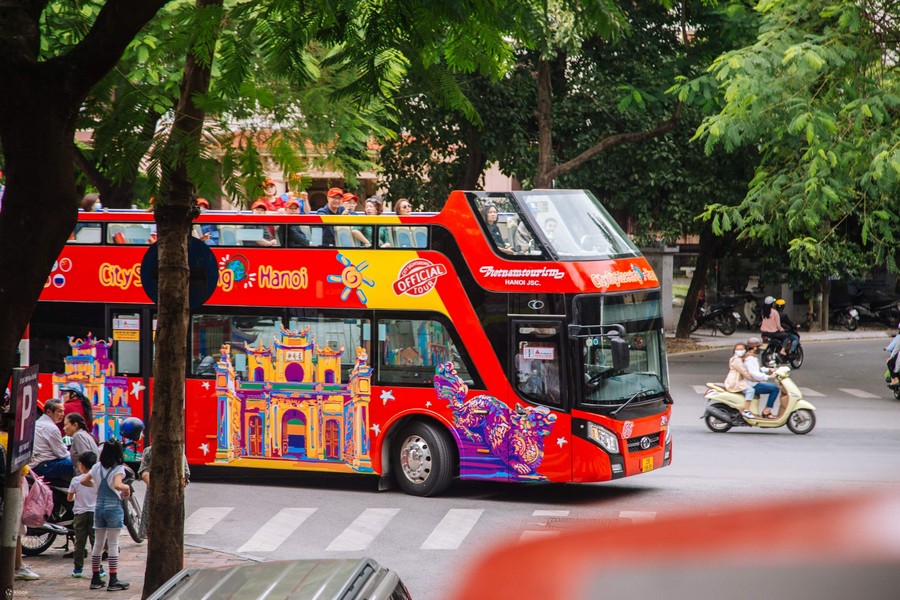 Hanoi city tour by double decker.