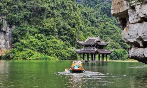 Jeep Tour – Trang An- Mua Cave (Ninh Binh 1 day tour)