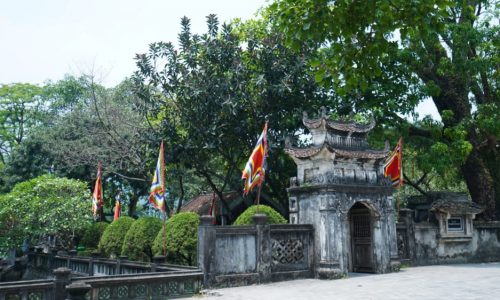 Hanoi – Bai Dinh – Jeep Tour- Mua Cave (1 Day)