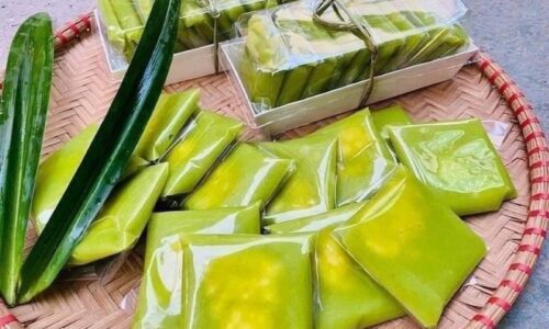Bánh Cốm Hà Nội – The Green Sticky Rice of Vietnam