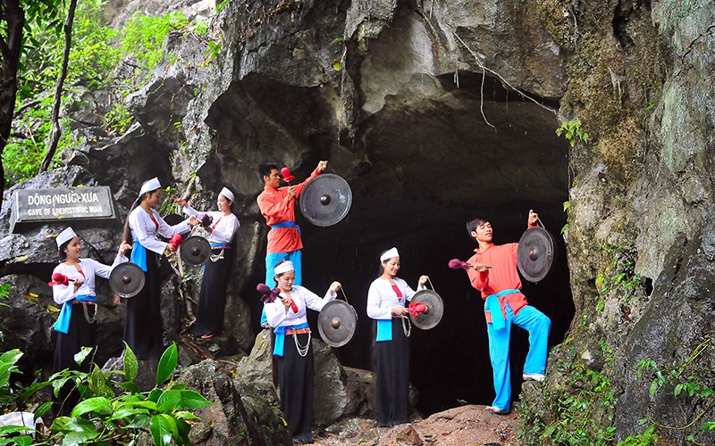 Exploring Cuc Phuong National Park: An Ecological Paradise in Vietnam 20 Ethnic Cultural Performances