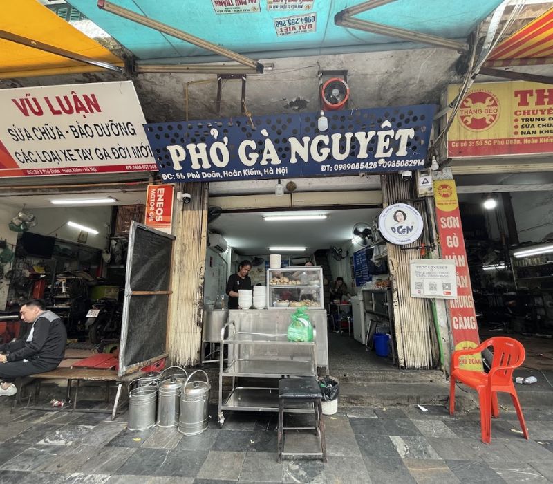 The Best Pho in Hanoi - Top Recommended Restaurants 16 Chicken Pho- Pho Ga Nguyet