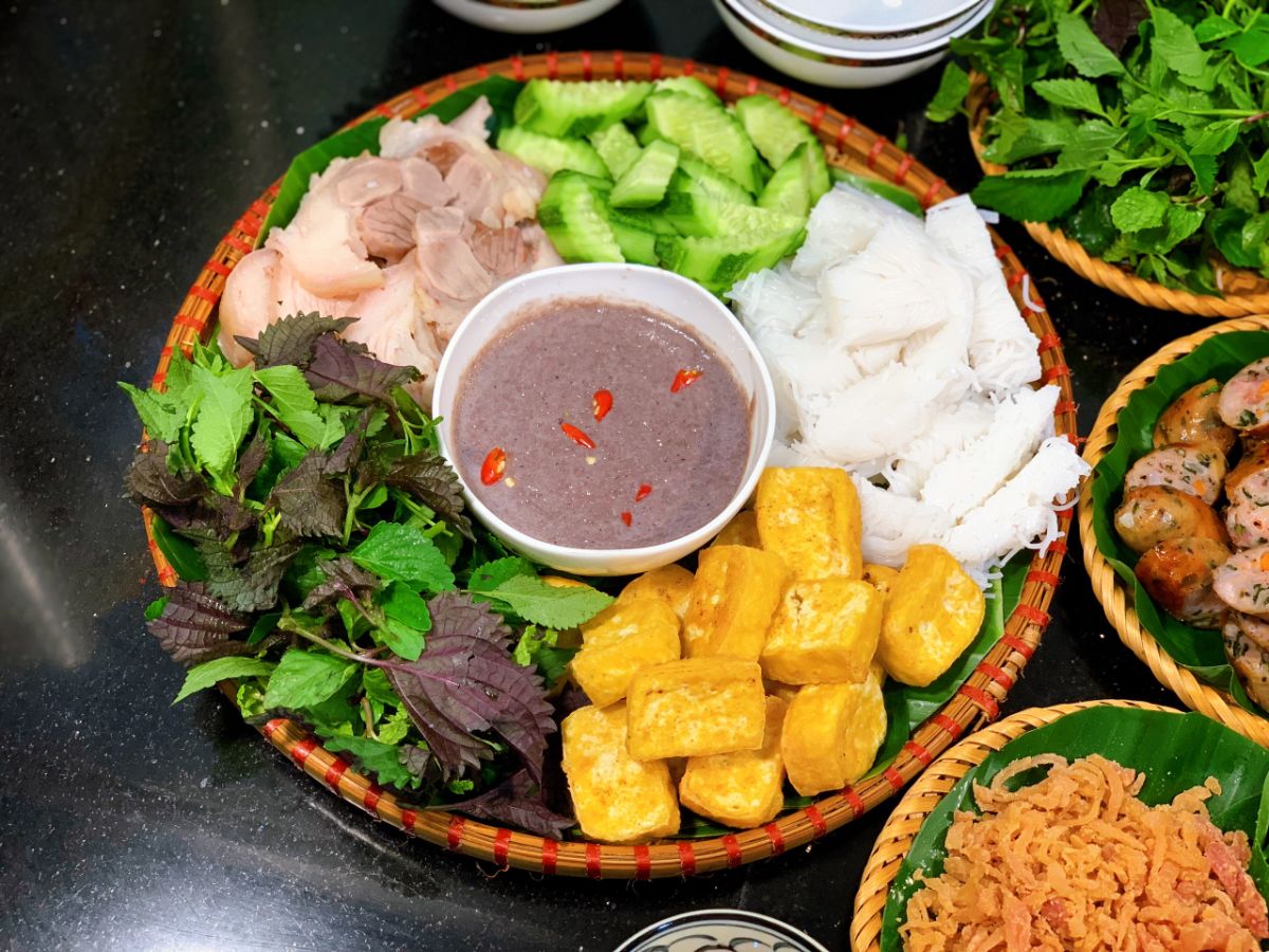 Hanoi Cuisine: Bun Dau Mam Tom - A Simple and Flavorful Vietnamese Dish 9 Hanoi Cuisine: Bun Dau Mam Tom - A Simple and Flavorful Vietnamese Dish