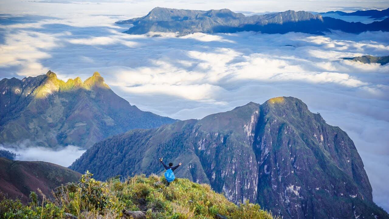 Top 7 BEST Cloud Hunting Places in Northern Vietnam 15 Top 7 BEST Cloud Hunting Places in Northern Vietnam