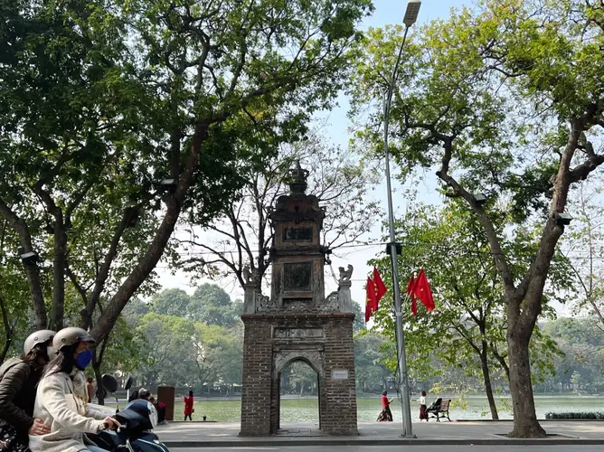 Hoan Kiem Lake In September : The Must-See Gem of Hanoi 14 Hoan Kiem Lake is steeped in Vietnam's rich history and folklore