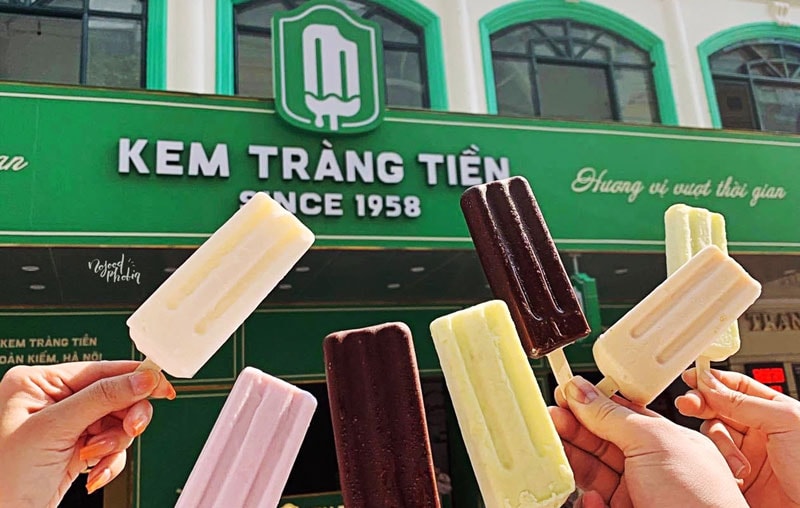 Hoan Kiem Lake In September : The Must-See Gem of Hanoi 24 Indulge in Ice Cream Around Hoan Kiem Lake