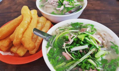 Michelin-Recommended Pho Restaurants to Try in Hanoi 2025